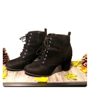 Black heel booties